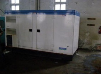 岐山康明斯150kw大型柴油二手发电机组 岐山康明斯150kw大型柴油二手发电机组